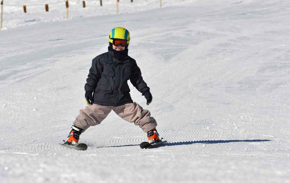 lär barn åka skidor